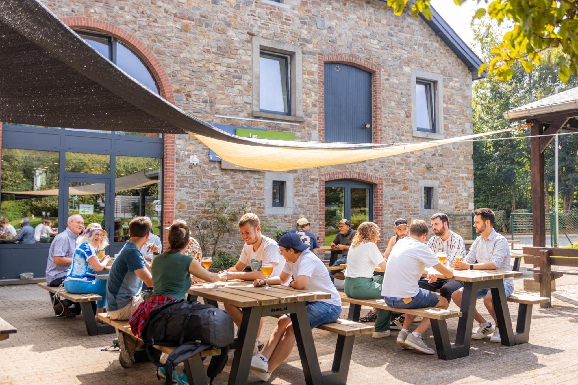 Auberge De Jeunesse De La Roche - Champlon Tenneville ภายนอก รูปภาพ