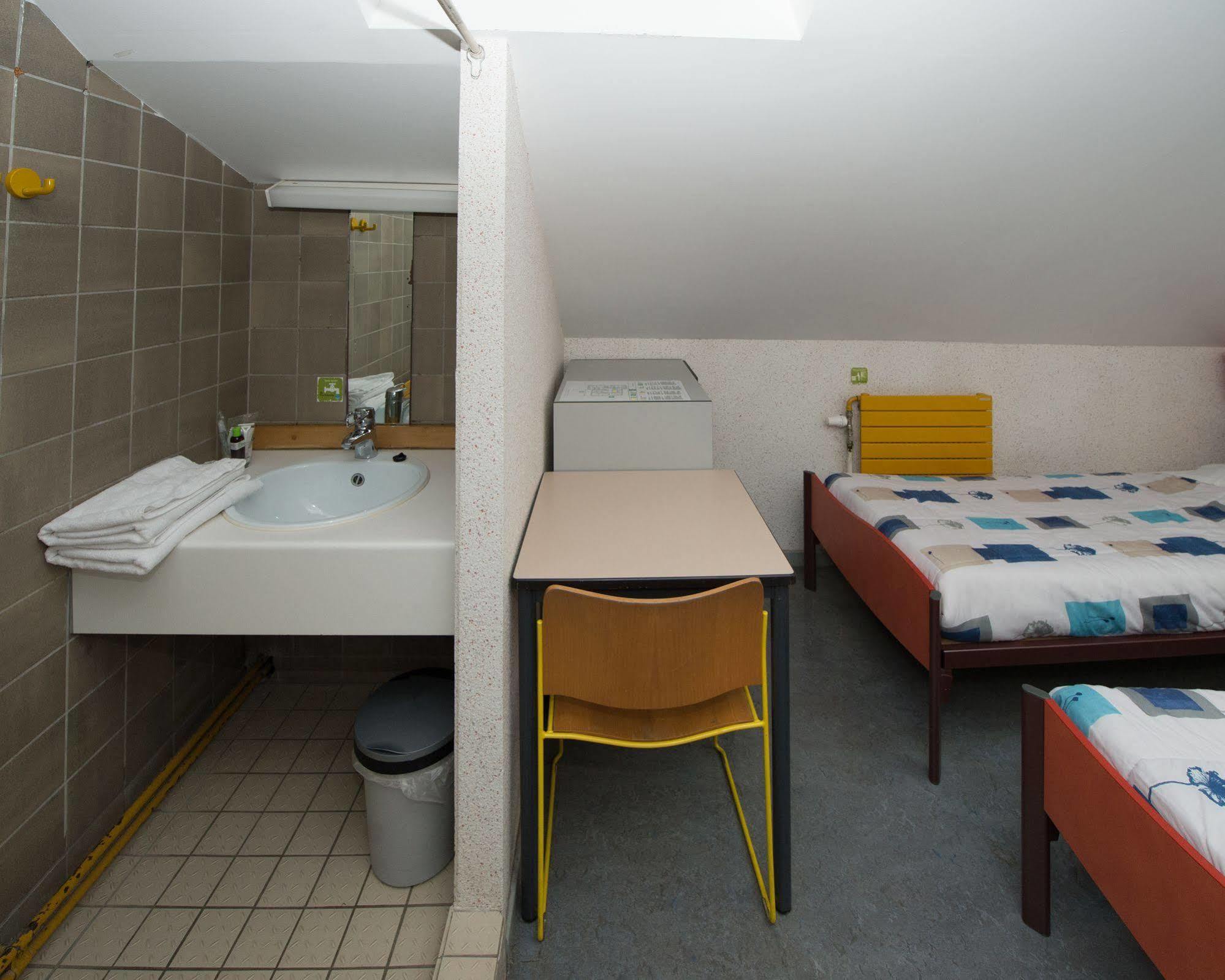 Auberge De Jeunesse De La Roche - Champlon Tenneville ภายนอก รูปภาพ