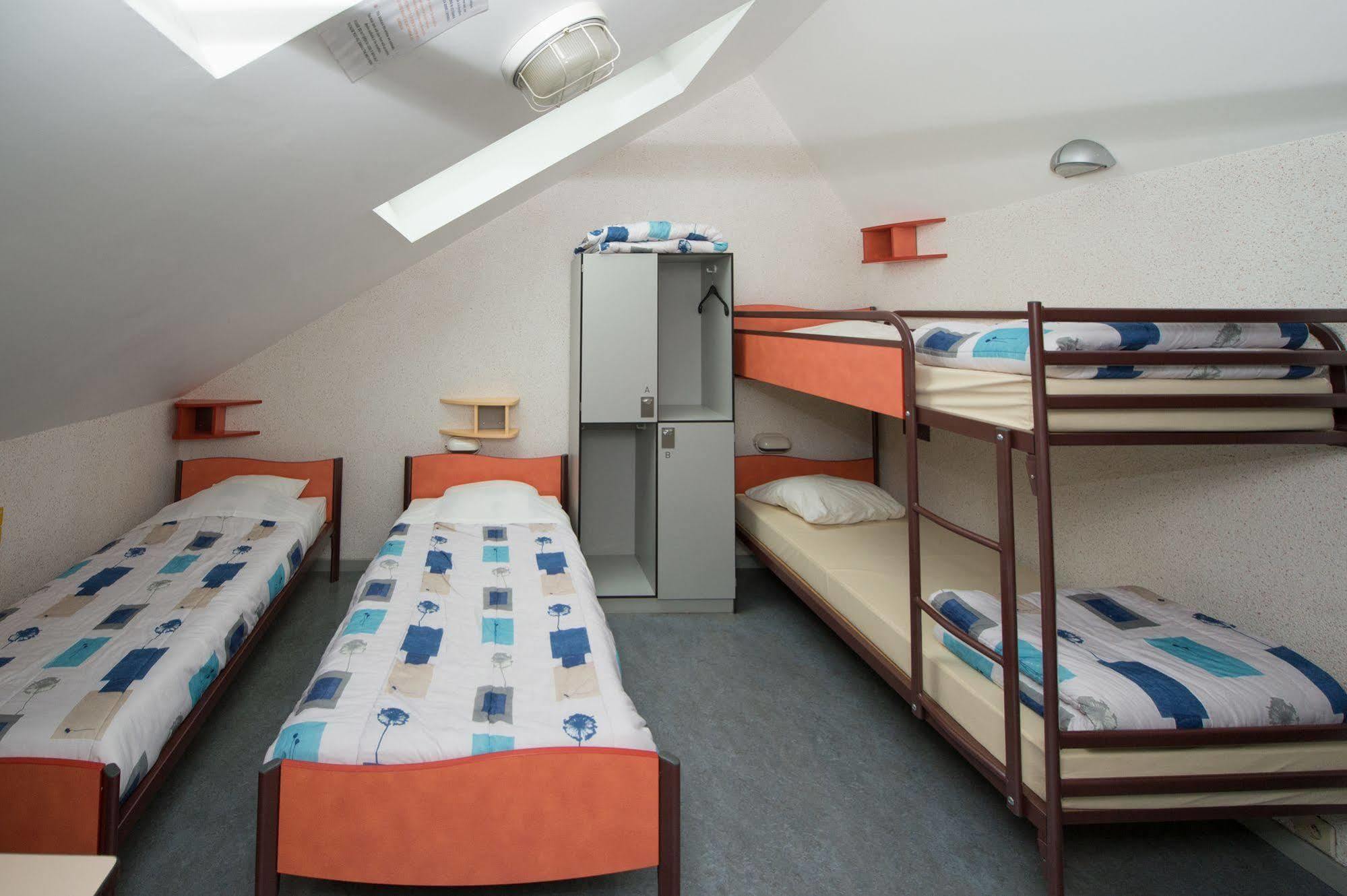 Auberge De Jeunesse De La Roche - Champlon Tenneville ภายนอก รูปภาพ
